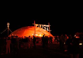 Beleef het wildste weekend van Assesse tijdens Dust Festival 2026