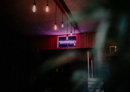 Muziekcentrum Dranouter wordt Nouter Club en lanceert nieuw concertseizoen