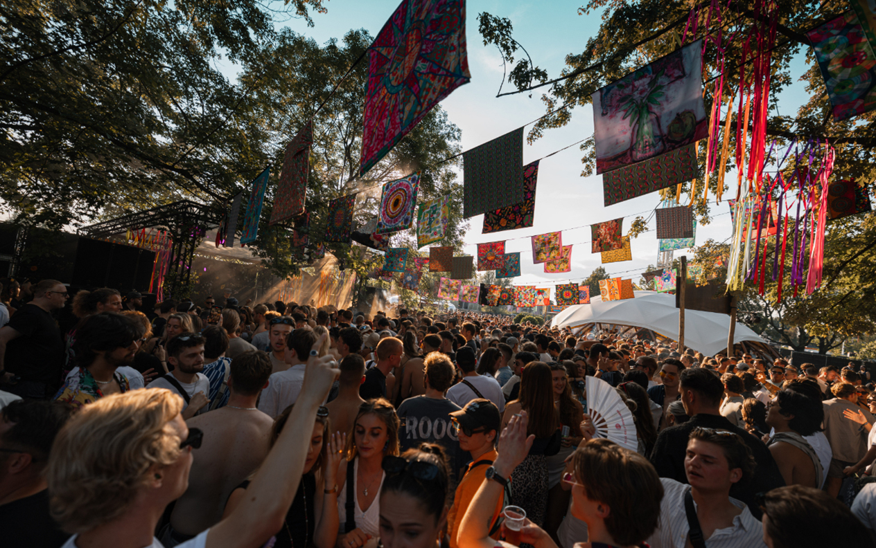 Complex Festival