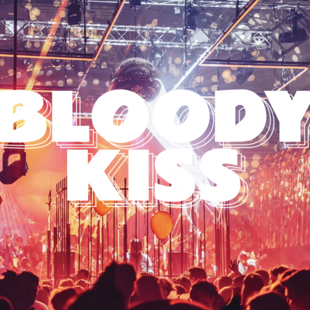 BLOODY KISS